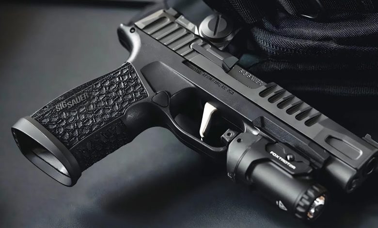 Best SIG Sauer Pistols for Concealed Carry [Tested & Reviewed]