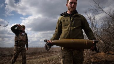 Desertion threatens to starve Ukraine’s forces at a crucial time