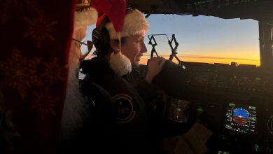 Santa catches a ride with troops to bring Christmas to Alaska village