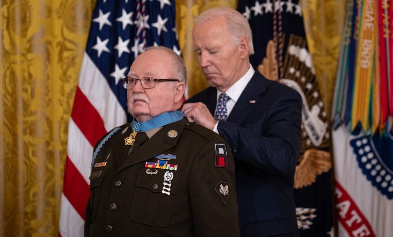 Facing desperate odds, soldiers’ Vietnam stand led to Medals of Honor