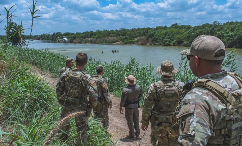 Texas sends more than 400 Guardsmen to US-Mexico border