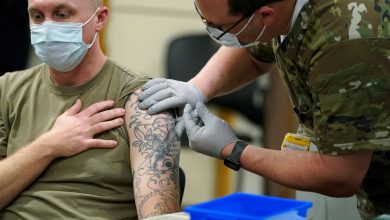 Pentagon moves to take back troops booted for refusing COVID vaccine