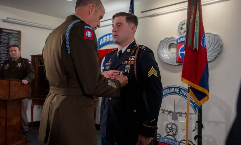 Army medic receives award for fending off shooter, saving life Army medic receives award for fending off shooter, saving life