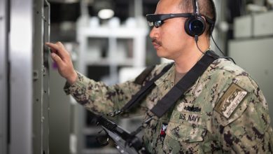Five Navy ships now outfitted with augmented reality maintenance tech