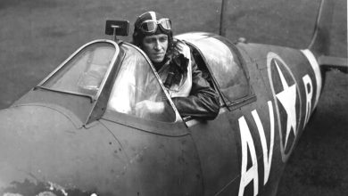 This WWII pilot crash-landed into a field hosting a Nazi soccer match