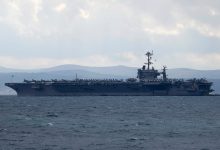Pentagon keeps 2 aircraft carriers in Middle East for another week