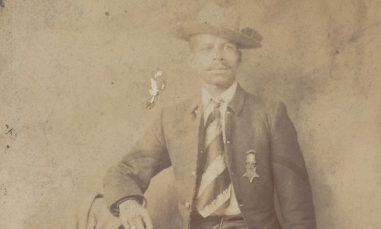 Fort named after Gen. Robert E. Lee will now honor a Buffalo Soldier Fort named after Gen. Robert E. Lee will now honor a Buffalo Soldier