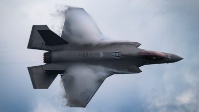 Former Air Force chiefs sound alarm about planned F-35, E-7 cuts