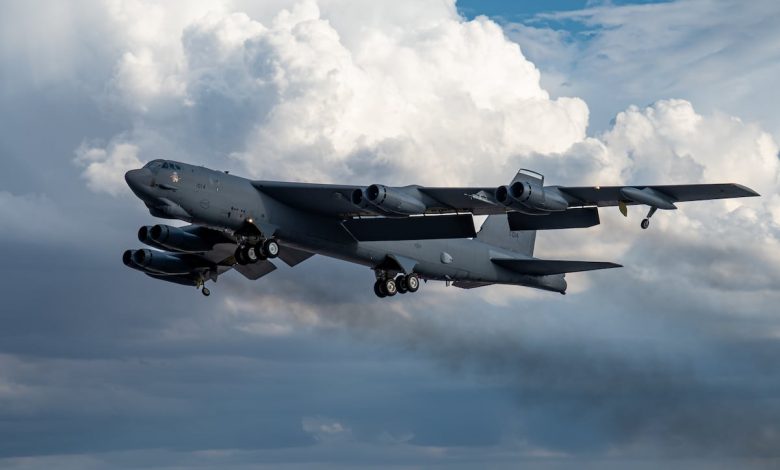 Air Force reviewing B-52’s apparent near miss with airliner Air Force reviewing B-52’s apparent near miss with airliner
