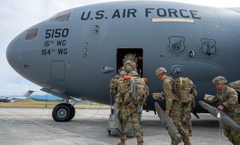 US Army drops into Australia for massive war games US Army drops into Australia for massive war games