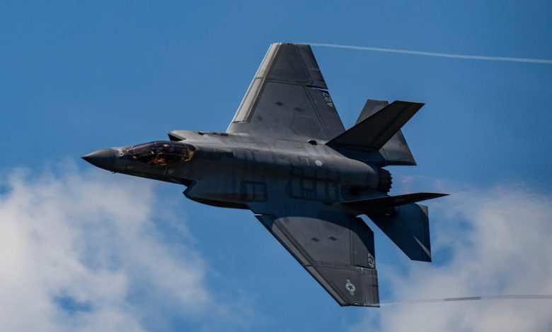 Pilot safe after F-35C crashes near California Navy installation Pilot safe after F-35C crashes near California Navy installation
