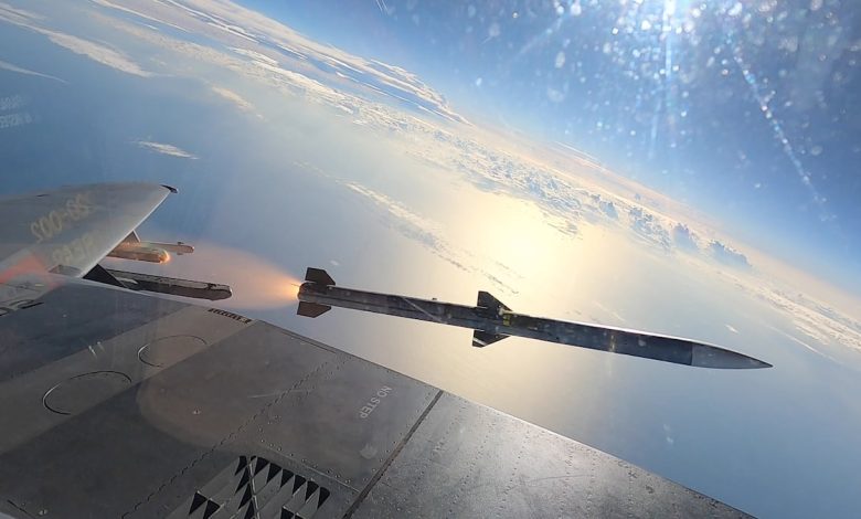 Pentagon awards .8 billion in missile contracts for US and allies