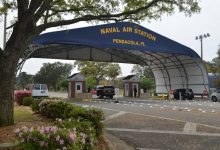 Navy bans sailors from Pensacola bar rumored to serve underage troops