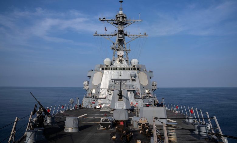 US destroyers head toward Venezuela as Trump aims to pressure cartels