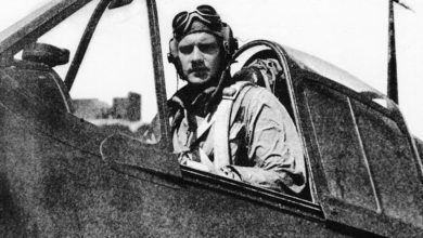 World War II’s last American ace dies at 103