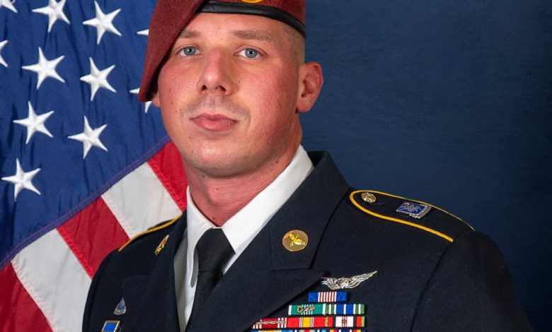 Soldier braved hypothermia, debris in nighttime water rescue Soldier braved hypothermia, debris in nighttime water rescue