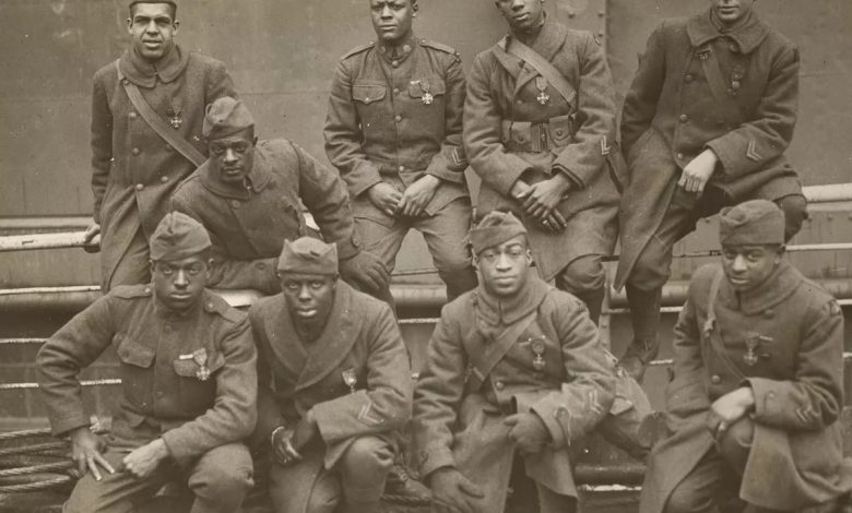 Harlem Hellfighters awarded Congressional Gold Medal Harlem Hellfighters awarded Congressional Gold Medal