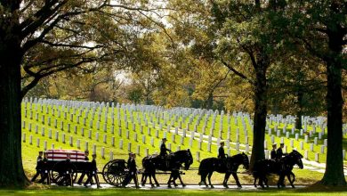 Senators seek to make it easier for VA to exhume ‘disgraced’ veterans
