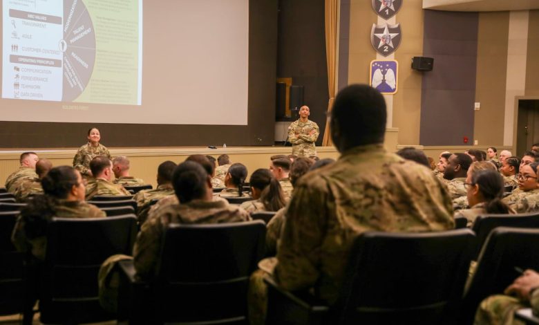 Army to downplay bonuses, ramp up job flexibility in retention efforts Army to downplay bonuses, ramp up job flexibility in retention efforts