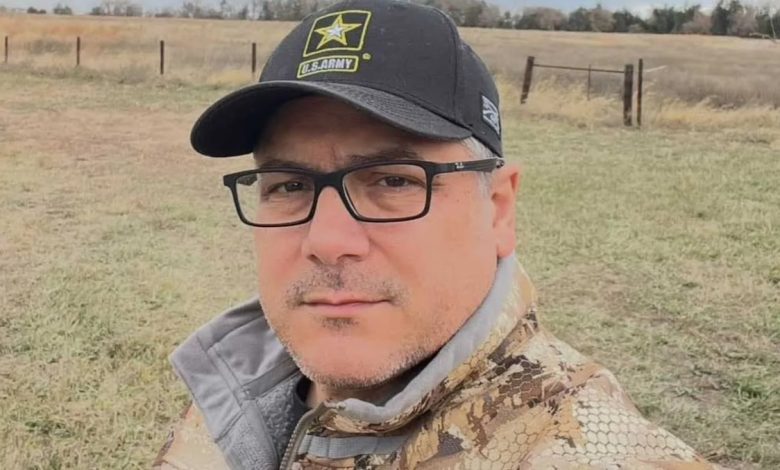 ‘Outcast’: the recruiting scandal that followed one soldier for years ‘Outcast’: the recruiting scandal that followed one soldier for years