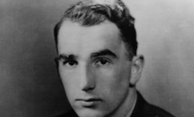 This Korean War aviator was the first helicopter pilot to receive MOH This Korean War aviator was the first helicopter pilot to receive MOH