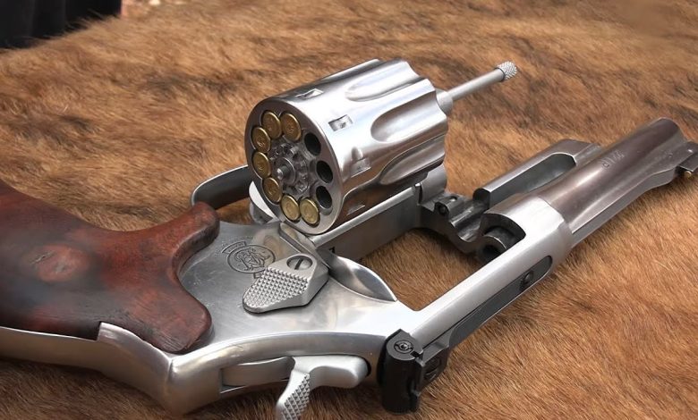 S&W  Model 617 Mountain Gun