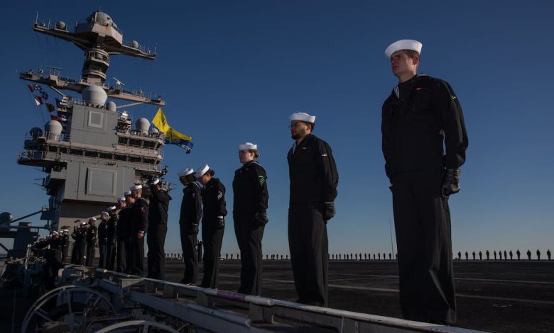 Navy offers voluntary extensions to sailors separating during shutdown Navy offers voluntary extensions to sailors separating during shutdown