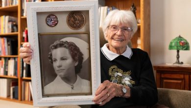 WWII nurses deserve Congressional Gold Medal, lawmakers say