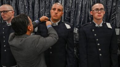 Space Force trainees first to don new dress uniform in graduation