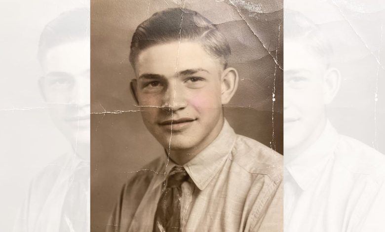 He went from mowing FDR’s lawn to the Battle of the Bulge He went from mowing FDR’s lawn to the Battle of the Bulge