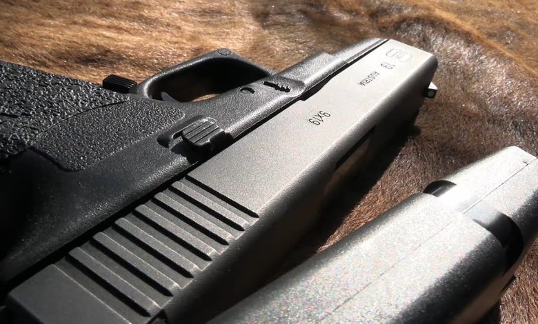 Glock 19 Gen 2  25th Anniversary