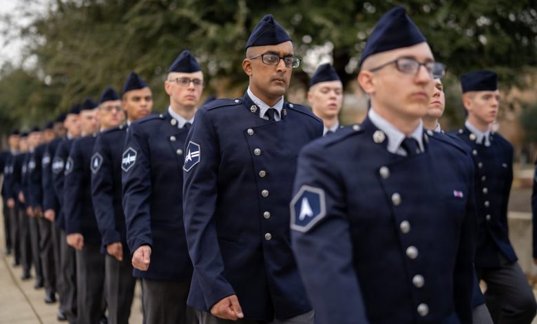 Space Force sets wear date for training gear, updates dress guidance