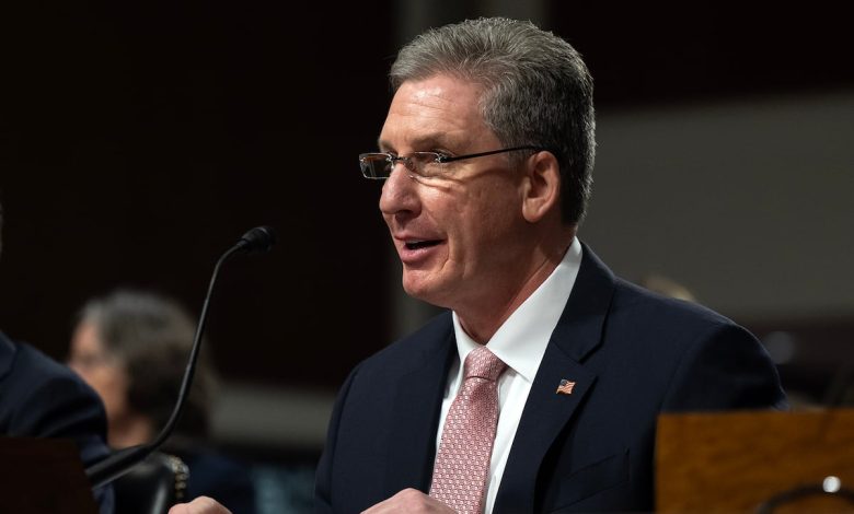 Retired Navy officer takes helm of DOD’s military health care