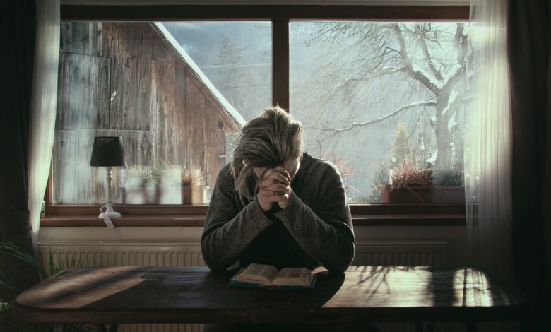 The Power of Prayer (or Pause) in Daily Prep Life – Survivopedia