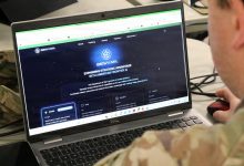 Army using AI to update doctrine