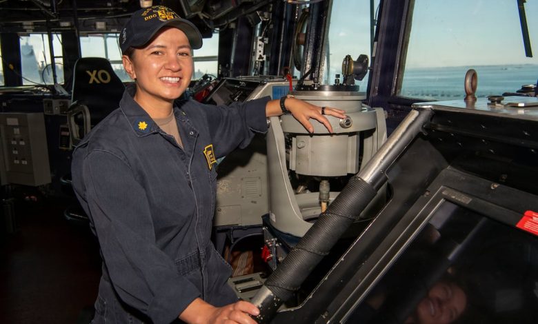 Navy names surface warfare officers of the year