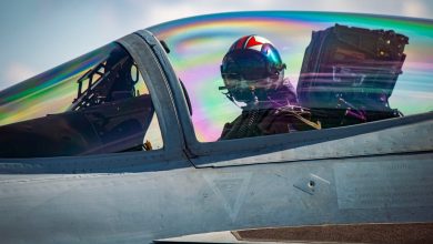 Select naval flight officers, aviators eligible for 0,000 retention bonus