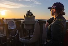 US Navy rotates last cruiser homeported in Japan to San Diego