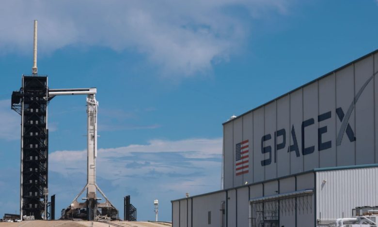 SpaceX awarded billion Space Force contract to track airborne threats SpaceX awarded billion Space Force contract to track airborne threats