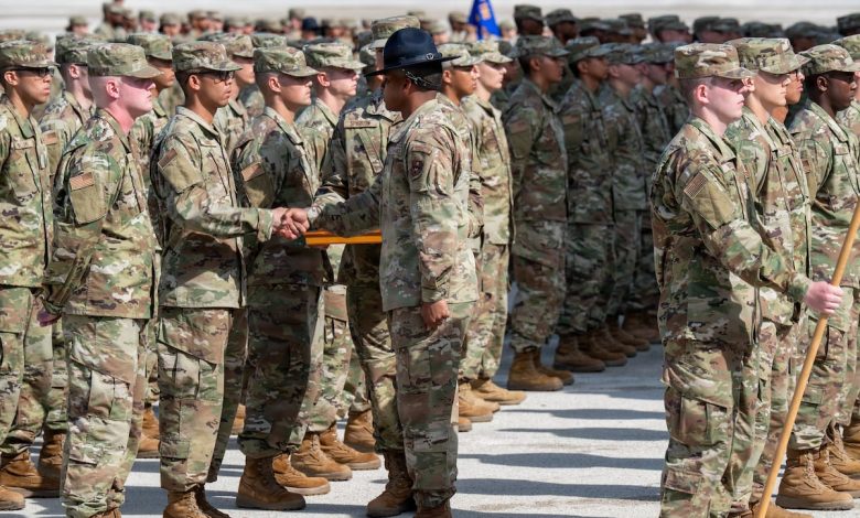 Flu outbreak sickens 200 trainees at Lackland Air Force Base Flu outbreak sickens 200 trainees at Lackland Air Force Base