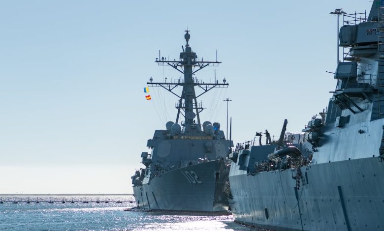 USS Sampson spills roughly 2,000 gallons of diesel fuel into Seattle harbor
