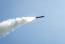 US awards Raytheon .9 billion deal to boost Tomahawk output
