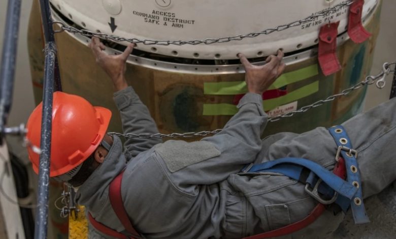 Contamination prompts Wyoming air base to halt Minuteman III communications testers Contamination prompts Wyoming air base to halt Minuteman III communications testers