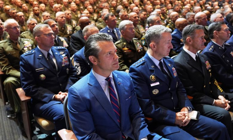 Pentagon chief set to announce additional cuts in senior officer positions