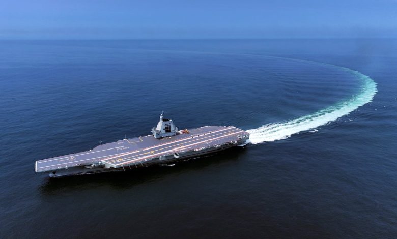US Navy should target Chinese aircraft carriers, report says US Navy should target Chinese aircraft carriers, report says