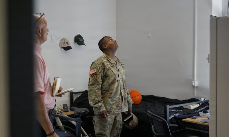 Citing knowledge gaps, Army rolls out barracks guidebook for NCOs Citing knowledge gaps, Army rolls out barracks guidebook for NCOs